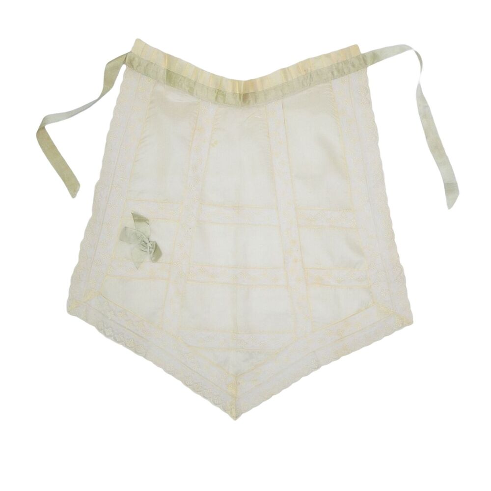 Vintage Green Dainty Lace Half‎ Apron Satin Waist Tie Coquette Cottagecore READ